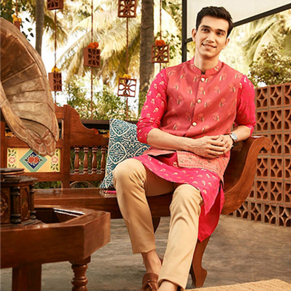 https://www.bloomwow.in/products/men-magenta-pink-golden-floral-printed-thread-work-floral-kurta-2
