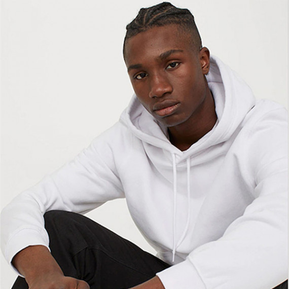 https://www.bloomwow.in/products/men-white-relaxed-fit-hoodie
