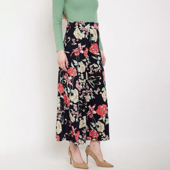 https://www.bloomwow.in/products/women-black-red-floral-printed-flared-palazzos