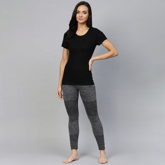 https://www.bloomwow.in/products/women-pack-of-2-self-striped-thermal-tops