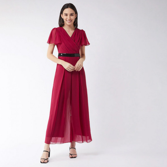 https://www.bloomwow.in/products/pink-black-pleated-jumpsuit-with-embellished-waist