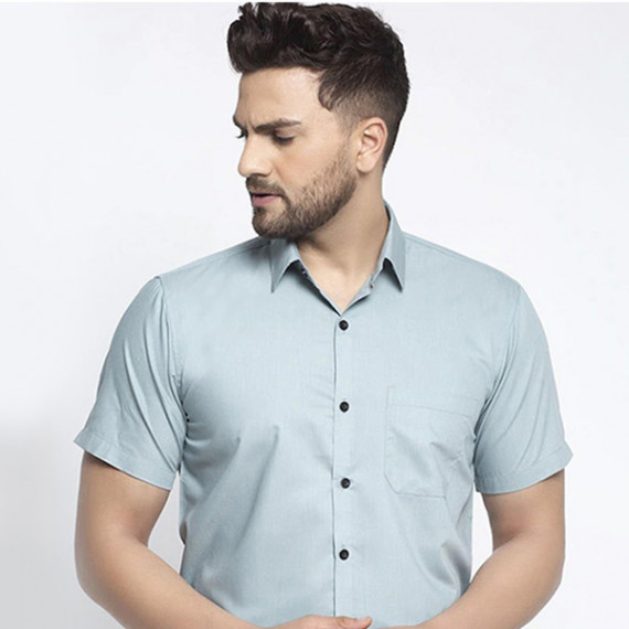 https://www.bloomwow.in/products/men-sea-green-regular-fit-solid-casual-shirt