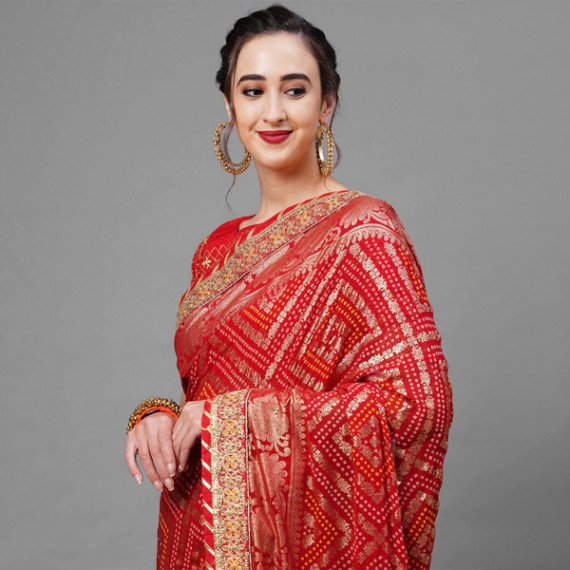https://www.bloomwow.in/products/red-gold-toned-woven-design-bandhani-saree