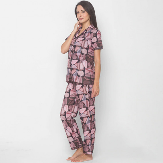 https://www.bloomwow.in/products/women-black-abstract-printed-nightwear